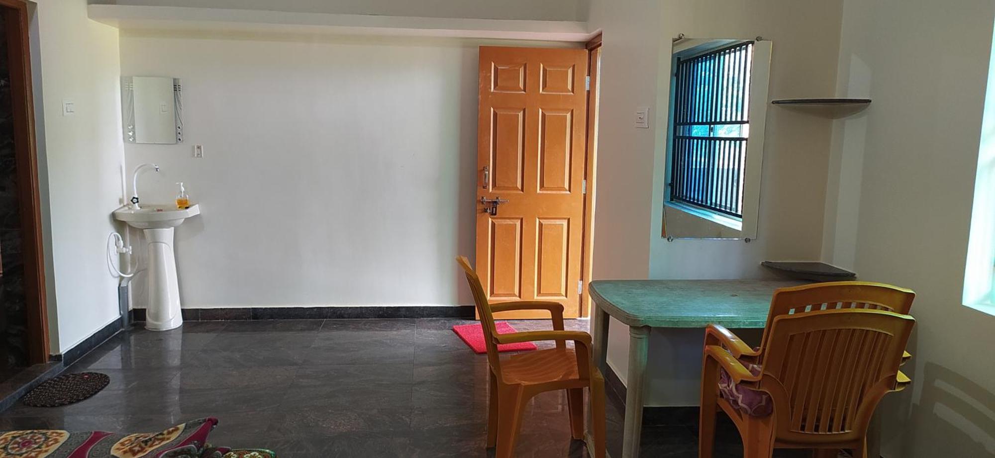 Ratnakar Arundekar Home Stay In Beach Side Ac Room Gokarna  Exterior photo